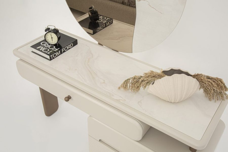 opera-yatak-odasi-17-1000x667-1-900x600