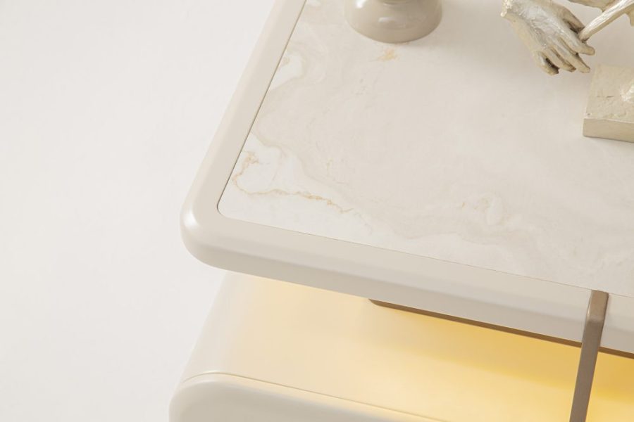 opera-yatak-odasi-5-1000x667-1-900x600