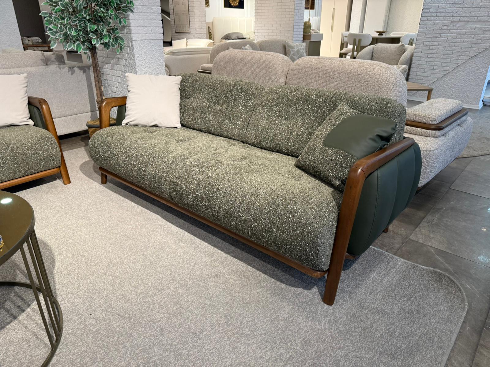 WhatsApp Image 2026-04-05 at 17.52.45 (4)